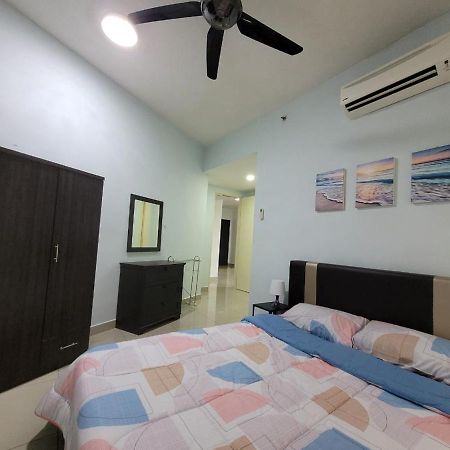 Homestay D'Univ 360 Place 세리 켐방안 외부 사진