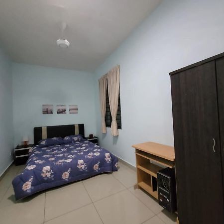 Homestay D'Univ 360 Place 세리 켐방안 외부 사진
