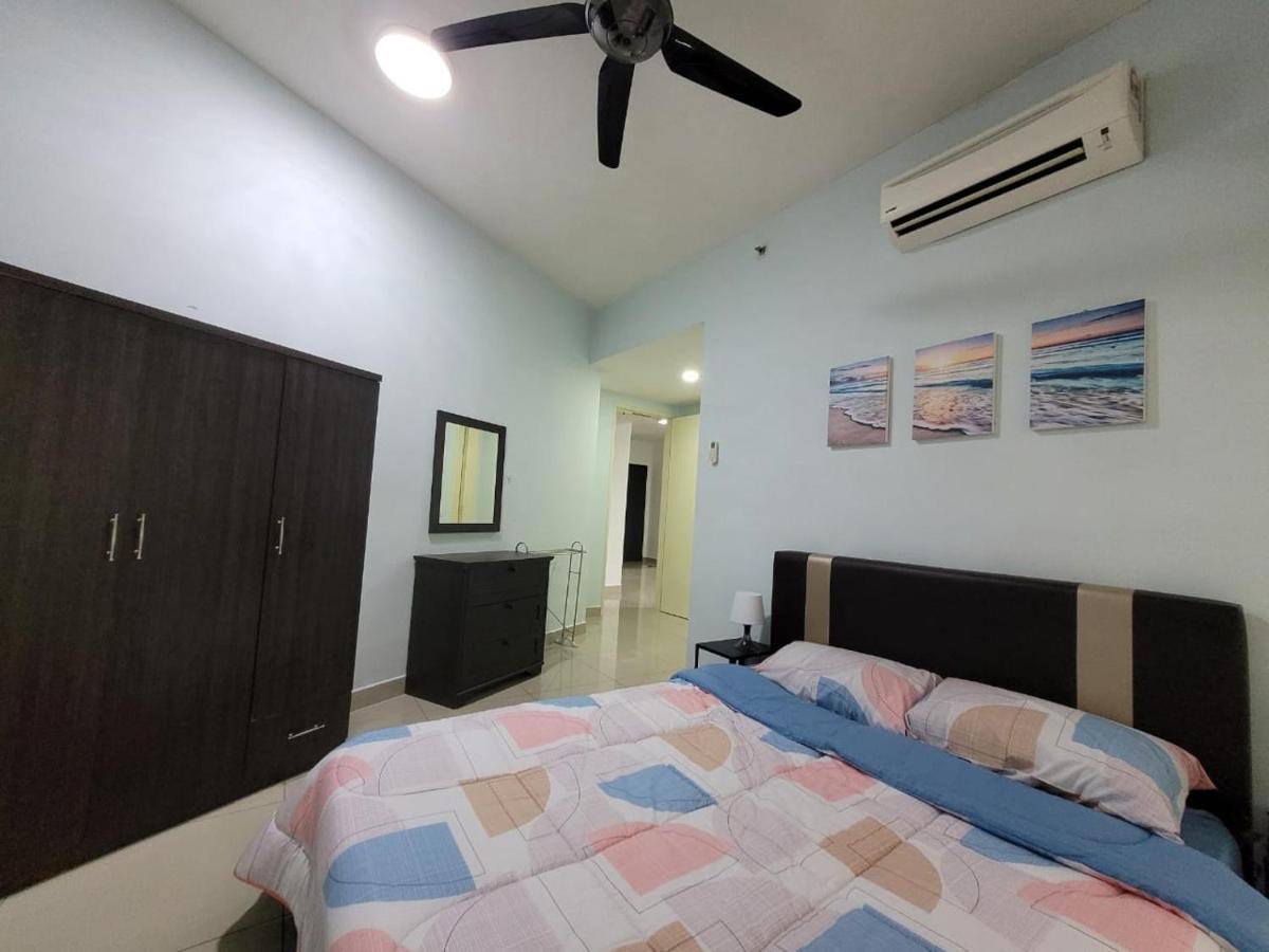 Homestay D'Univ 360 Place 세리 켐방안 외부 사진