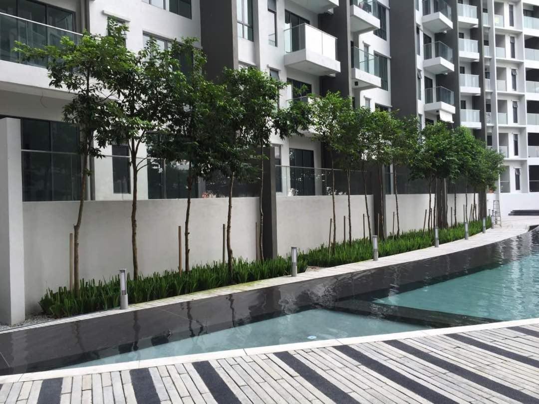 Homestay D'Univ 360 Place 세리 켐방안 외부 사진