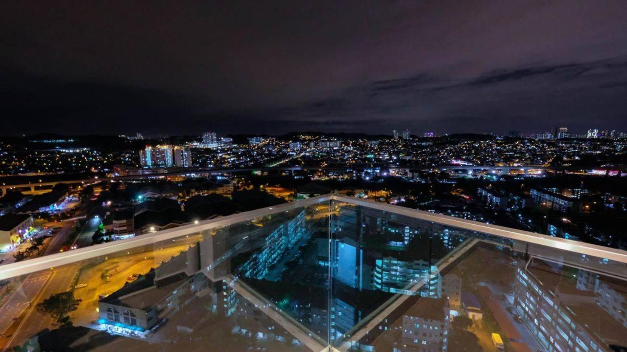 Homestay D'Univ 360 Place 세리 켐방안 외부 사진